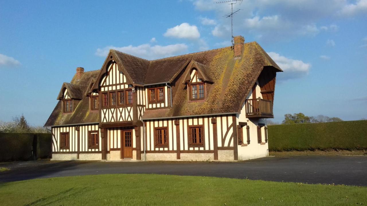 Gite Les Vignettes Bourgeauville Exterior photo
